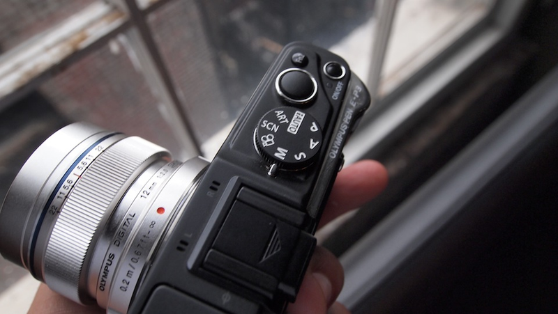 Illustration for article titled Olympus EVolt E410 and E510 DSLRs Now at 10MP, Both With Live View